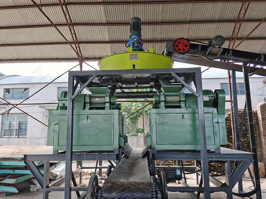 有機(jī)肥對(duì)輥擠壓造粒機(jī)