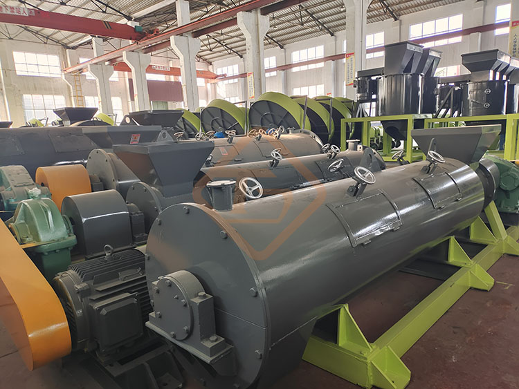 ���X�����C�Ďׂ��M�ɽY(ji��)��(g��u)